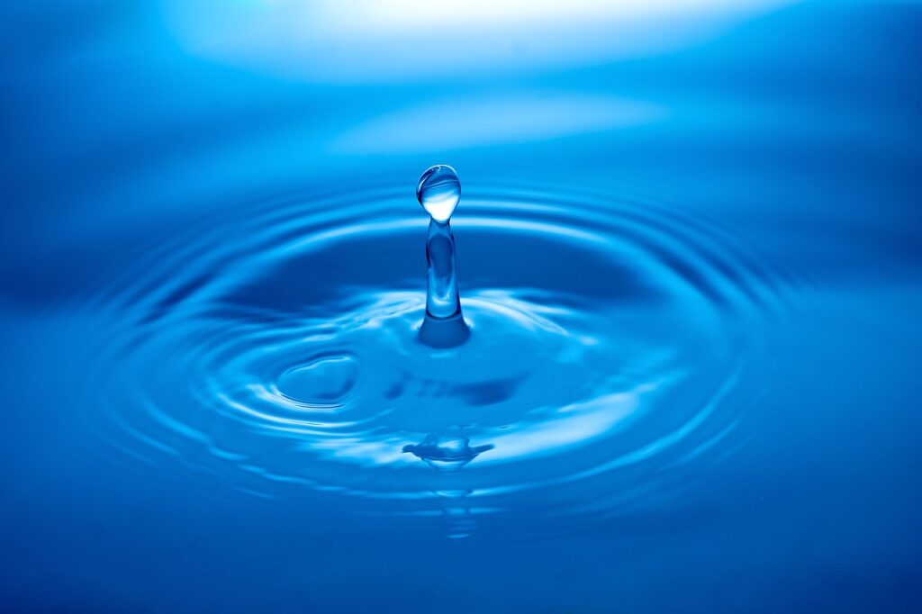 water, drop, droplet-1828830.jpg