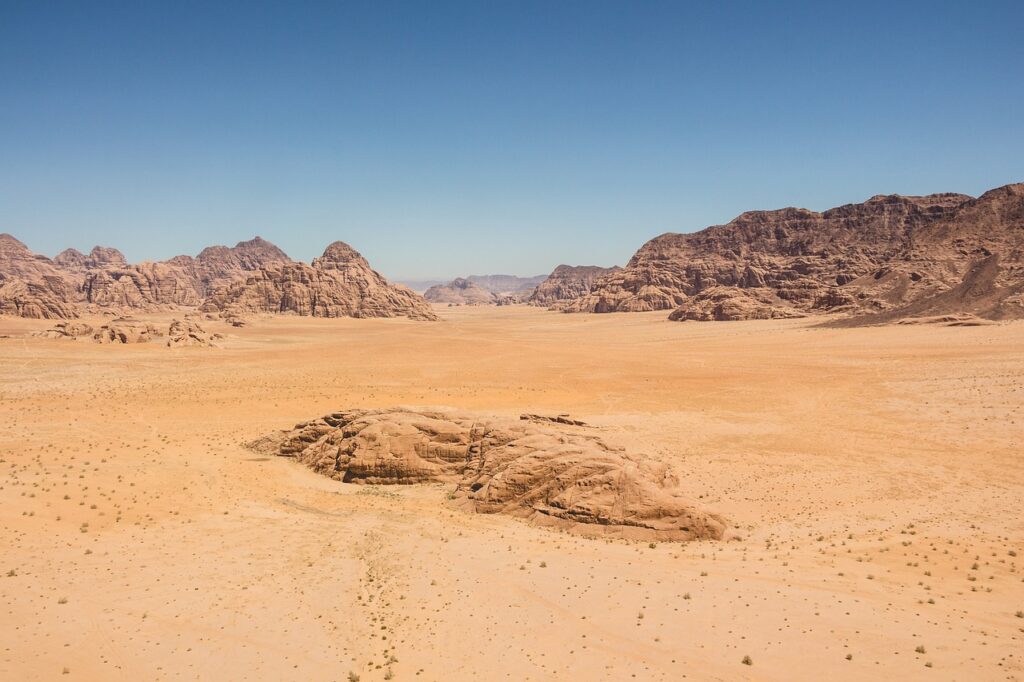 desert, dry, mountains-1834373.jpg